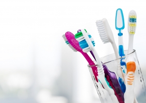 Come scegliere lo spazzolino da denti